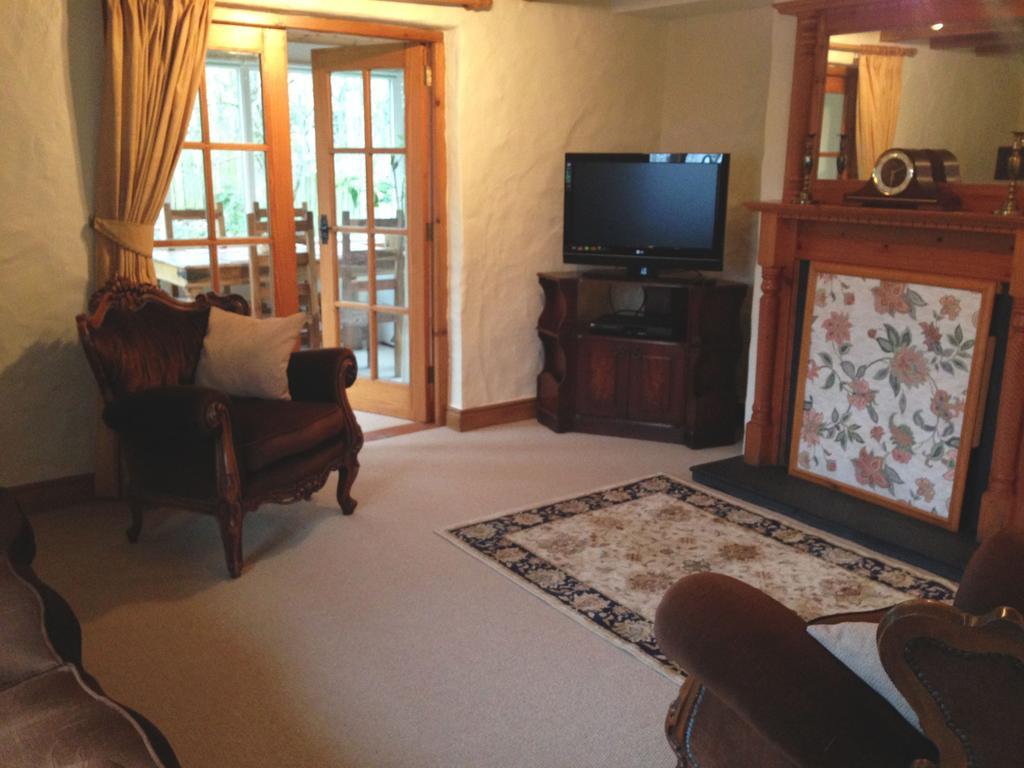 Berwick Hall Cottage Moira  Δωμάτιο φωτογραφία